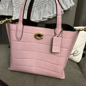 Brand new Coach bag. Never used tags on.